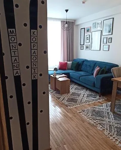 アパート Montanja Kopaonik, U Kraljevi Cardaci コパオニク