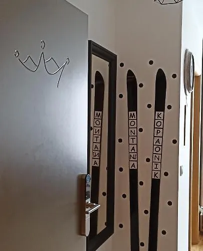 Montanja Kopaonik, U Kraljevi Cardaci コパオニク